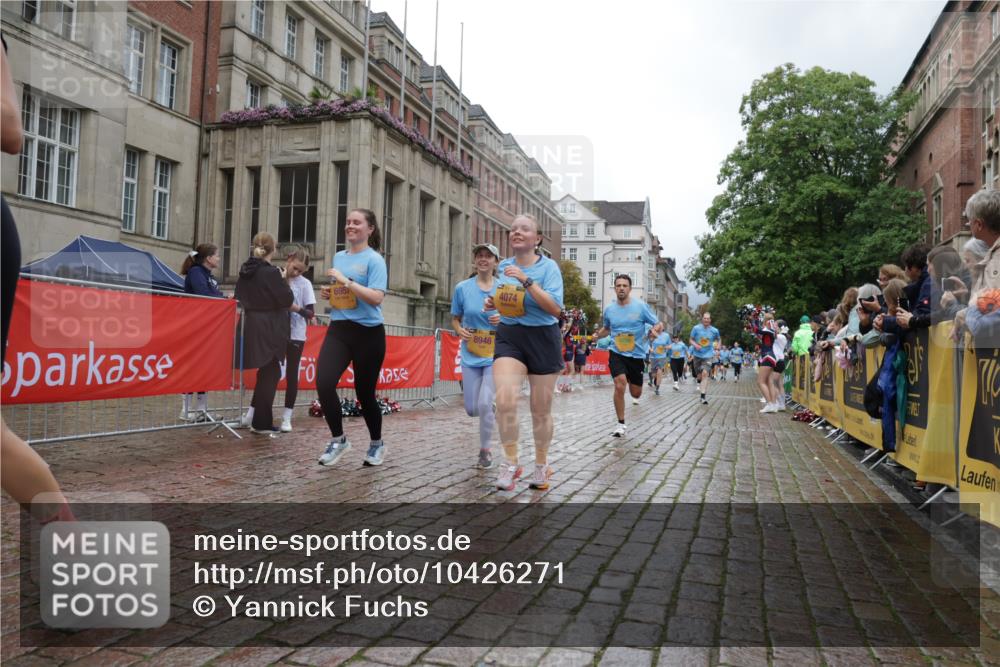 13.09.2026 - Kiel Lauf Yannick Fuchs http://msf.ph/oto/10426271 13.09.2026 11:04:00 Ziel 1089, 1699, 1902, 1906, 2262, 2930, 3120, 3378, 5007, 5008, 7205, 7413, 7764, 8107, 9180, 10567, 10856, 11381, 12465, 643, 1089, 1505, 1698, 2724, 2807, 3049, 3155, 3744, 4074, 4854, 5377, 5588, 5820, 6341, 6524, 6525, 6953, 8946, 9331, 9363, 9581, 9955, 11172, 11930, 12650, 460, 978, 1204, 1316, 2062, 2654, 3195, 3336, 3961, 3963, 4936, 5806, 6092, 6310, 7016, 7451, 8835, 10130, 10776, 11151, 11152, 11856, 697, 2254, 2846, 2878, 4074, 4658, 6224 meine-sportfotos.de