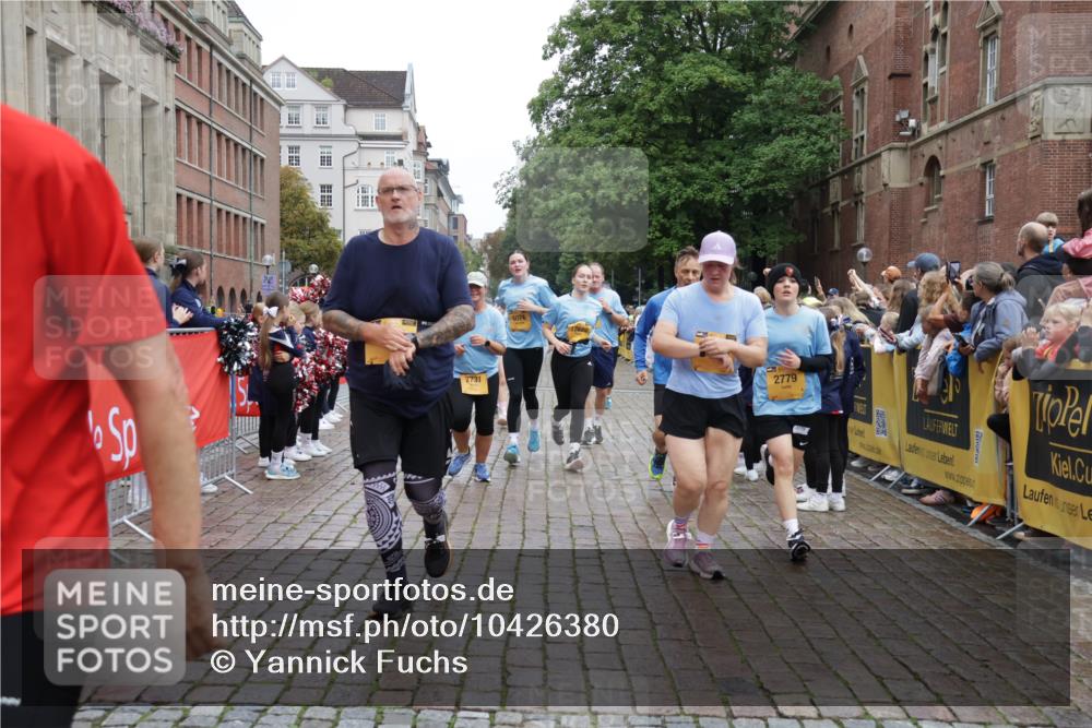 13.09.2026 - Kiel Lauf Yannick Fuchs http://msf.ph/oto/10426380 13.09.2026 09:46:58 Ziel 1402, 2718, 2759, 2779, 3808, 4087, 4238, 4940, 5217, 5351, 6074, 6207, 6638, 7446, 7731, 7921, 9141, 9385, 10009, 10301, 10322, 10731, 12622, 12725, 167, 288, 2527, 3033, 3035, 3361, 3808, 4906, 6048, 6355, 6577, 7190, 7213, 7439, 7446, 7675, 7754, 8409, 8887, 8929, 8994, 9832, 10177, 10946, 11859, 11861, 12173, 12552, 12725, 1235, 2587, 5167, 7461, 8524, 9091, 10076, 10224, 10555, 10742, 10744, 11862, 11964, 12635, 167, 181, 442, 3361, 11859 meine-sportfotos.de