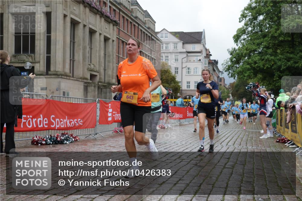 13.09.2026 - Kiel Lauf Yannick Fuchs http://msf.ph/oto/10426383 13.09.2026 11:04:18 Ziel 460, 978, 1204, 1316, 2062, 2654, 3195, 3336, 3961, 3963, 5806, 6010, 6092, 6310, 6962, 6963, 7016, 7451, 7686, 8835, 9806, 10130, 10776, 11050, 11151, 11152, 11856, 12179, 643, 1089, 1505, 1699, 1902, 1906, 2262, 2807, 2930, 3120, 3378, 4936, 5007, 5008, 5377, 7205, 7413, 7764, 8107, 9180, 9581, 10130, 10567, 10856, 11172, 11381, 11930, 12465, 567, 1554, 2298, 2662, 2750, 2758, 3140, 3141, 4155, 4200, 4758, 4759, 4870, 7157, 8950, 8951, 8956, 9067, 9980, 9987, 12826 meine-sportfotos.de