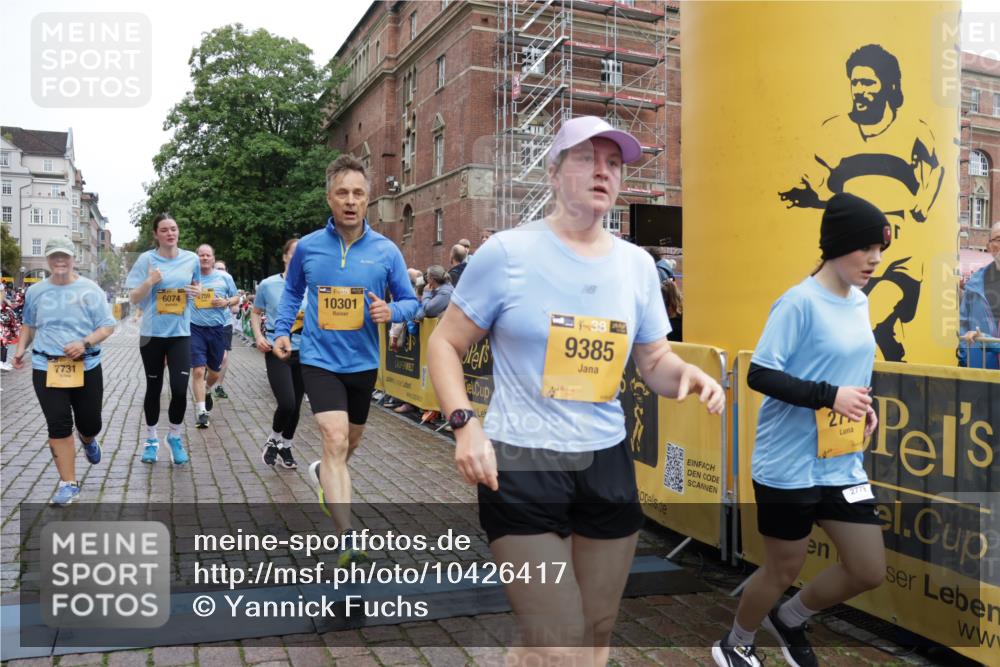 13.09.2026 - Kiel Lauf Yannick Fuchs http://msf.ph/oto/10426417 13.09.2026 09:47:00 Ziel 1402, 2718, 2759, 2779, 4238, 4940, 5217, 5351, 6074, 6207, 7731, 7921, 9141, 9385, 10009, 10301, 10322, 10731, 12622, 288, 2527, 3033, 3035, 3361, 3808, 4087, 4906, 6048, 6355, 6577, 6638, 7190, 7213, 7439, 7446, 7675, 7754, 8409, 8887, 8929, 8994, 9832, 10177, 10322, 10946, 11859, 11861, 12173, 12552, 12725, 1235, 2587, 5167, 7461, 8524, 9091, 10076, 10224, 10555, 10742, 10744, 11862, 11964, 12635, 167, 181, 3361, 11859 meine-sportfotos.de