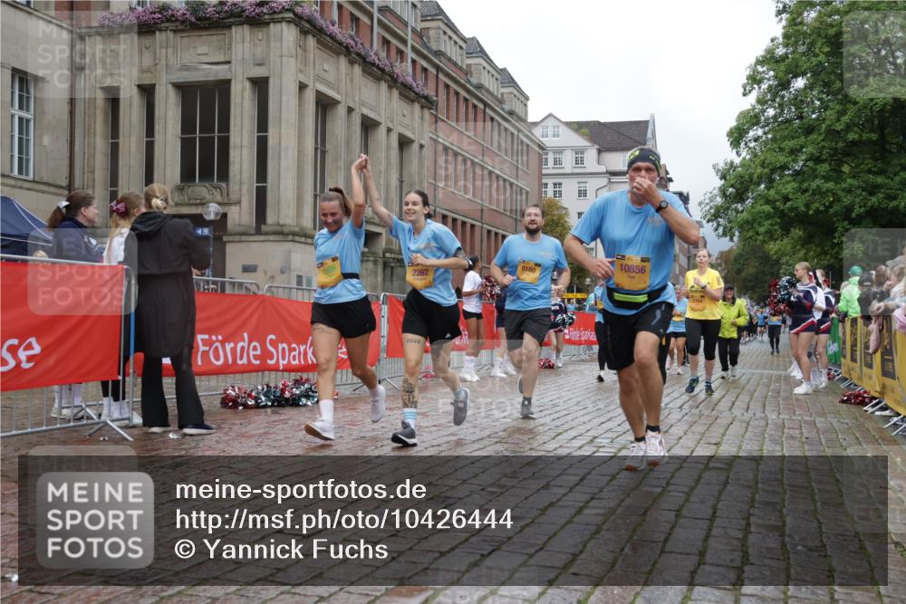 13.09.2026 - Kiel Lauf Yannick Fuchs http://msf.ph/oto/10426444 13.09.2026 11:04:26 Ziel 567, 1554, 2298, 2654, 2662, 2750, 2758, 3140, 3141, 3195, 3961, 3963, 4155, 4870, 6010, 6310, 6962, 6963, 7157, 7451, 7686, 8835, 8956, 9067, 9806, 9980, 9987, 11050, 12179, 12826, 460, 978, 1204, 1316, 1699, 1902, 1906, 2062, 2262, 2654, 2930, 3120, 3336, 3378, 3961, 4936, 5007, 5008, 5806, 6092, 7016, 7205, 7413, 7451, 7764, 8107, 9180, 10130, 10567, 10776, 10856, 11151, 11152, 11381, 11856, 12465, 711, 1228, 1289, 1431, 4200, 4758, 4759, 5963, 6752, 8697, 8950, 8951 meine-sportfotos.de