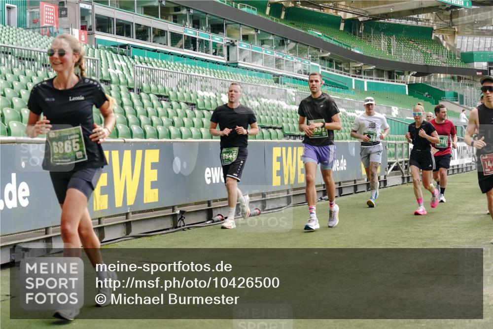 13.09.2026 - 21. swb-Marathon Bremen Michael Burmester http://msf.ph/oto/10426500 13.09.2026 13:02:12 Laufen im Stadion 150, 242, 282, 318, 440, 531, 687, 722, 930, 936, 946, 1006, 1067, 1163, 1250, 1436, 1448, 1460, 1582, 1896, 2033, 2047, 2062, 2276, 2292, 2345, 2364, 2370, 2378, 2409, 2421, 2485, 2490, 2491, 2560, 2561, 2627, 2638, 2658, 2666, 2668, 2779, 2781, 2900, 2987, 3013, 3044, 3114, 3163, 3164, 3187, 3248, 3258, 3294, 3334, 3372, 3374, 3375, 3392, 3496, 3524, 3526, 3527, 3576, 3585, 3603, 3667, 3721, 3806, 3852, 3893, 3938, 3970, 3983, 4000, 4133, 4506, 4558 meine-sportfotos.de