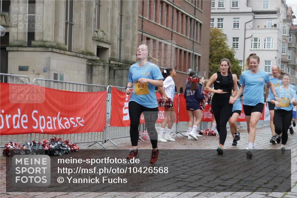 13.09.2026 - Kiel Lauf Yannick Fuchs http://msf.ph/oto/10426568 13.09.2026 11:04:42 Ziel 711, 1228, 1289, 1431, 4200, 4758, 4759, 5963, 6443, 6752, 8697, 8950, 8951, 9667, 9815, 9818, 10016, 10593, 11906, 12252, 12438, 460, 567, 978, 1204, 1316, 1554, 2062, 2298, 2654, 2662, 2750, 2758, 3140, 3141, 3195, 3336, 3961, 3963, 4155, 4870, 4936, 5806, 6010, 6092, 6310, 6962, 6963, 7016, 7157, 7451, 7686, 8835, 8956, 9067, 9806, 9980, 9987, 10130, 10776, 11050, 11151, 11152, 11856, 12179, 12826, 1056, 1861, 2093, 2804, 4211, 4391, 1902 meine-sportfotos.de