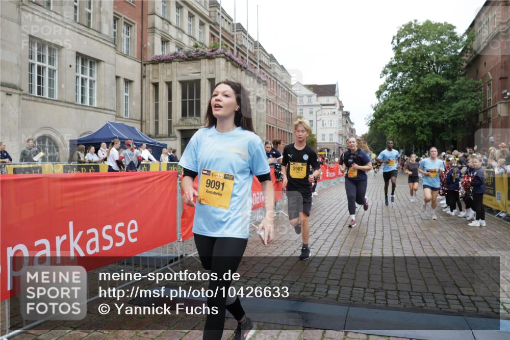 13.09.2026 - Kiel Lauf Yannick Fuchs http://msf.ph/oto/10426633 13.09.2026 09:47:14 Ziel 1235, 2587, 5167, 7461, 8524, 9091, 10076, 10224, 10555, 10742, 10744, 11862, 11964, 12635, 1402, 2527, 2718, 2759, 2779, 3808, 4087, 4238, 4906, 4940, 5217, 5351, 6048, 6074, 6207, 6638, 7190, 7213, 7446, 7731, 7921, 8409, 8887, 8994, 9141, 9385, 10009, 10301, 10322, 10731, 12622, 12725, 544, 591, 1324, 2870, 3192, 3629, 4480, 5517, 6072, 6575, 6639, 6696, 8231, 8503, 8540, 8777, 9634, 9936, 10789, 288, 3033, 3035, 4906, 6048, 6355, 7439, 10177 meine-sportfotos.de
