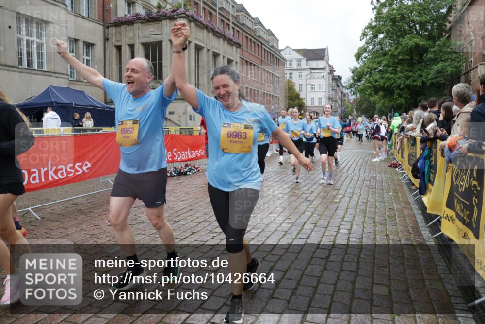 13.09.2026 - Kiel Lauf Yannick Fuchs http://msf.ph/oto/10426664 13.09.2026 11:04:57 Ziel 1056, 1861, 2093, 2804, 4211, 4391, 5021, 6393, 6443, 8149, 9330, 9647, 10138, 10217, 10484, 10679, 11906, 11948, 12406, 12472, 567, 711, 1228, 1289, 1431, 1554, 2298, 2662, 2750, 2758, 3140, 3141, 4155, 4200, 4758, 4759, 4870, 5963, 6010, 6443, 6752, 6962, 6963, 7157, 7686, 8697, 8950, 8951, 8956, 9067, 9667, 9806, 9815, 9818, 9980, 9987, 10016, 10593, 11050, 11906, 12252, 12438, 12826, 1186, 2142, 2308, 3159, 4262, 5002, 7860, 8124, 11094, 3963 meine-sportfotos.de