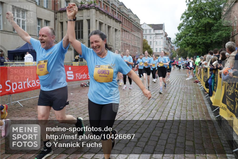 13.09.2026 - Kiel Lauf Yannick Fuchs http://msf.ph/oto/10426667 13.09.2026 11:04:57 Ziel 1056, 1861, 2093, 2804, 4211, 4391, 5021, 6393, 6443, 8149, 9330, 9647, 10138, 10217, 10484, 10679, 11906, 11948, 12406, 12472, 567, 711, 1228, 1289, 1431, 1554, 2298, 2662, 2750, 2758, 3140, 3141, 4155, 4200, 4758, 4759, 4870, 5963, 6010, 6443, 6752, 6962, 6963, 7157, 7686, 8697, 8950, 8951, 8956, 9067, 9667, 9806, 9815, 9818, 9980, 9987, 10016, 10593, 11050, 11906, 12252, 12438, 12826, 1186, 2142, 2308, 3159, 4262, 5002, 7860, 8124, 11094, 3963 meine-sportfotos.de