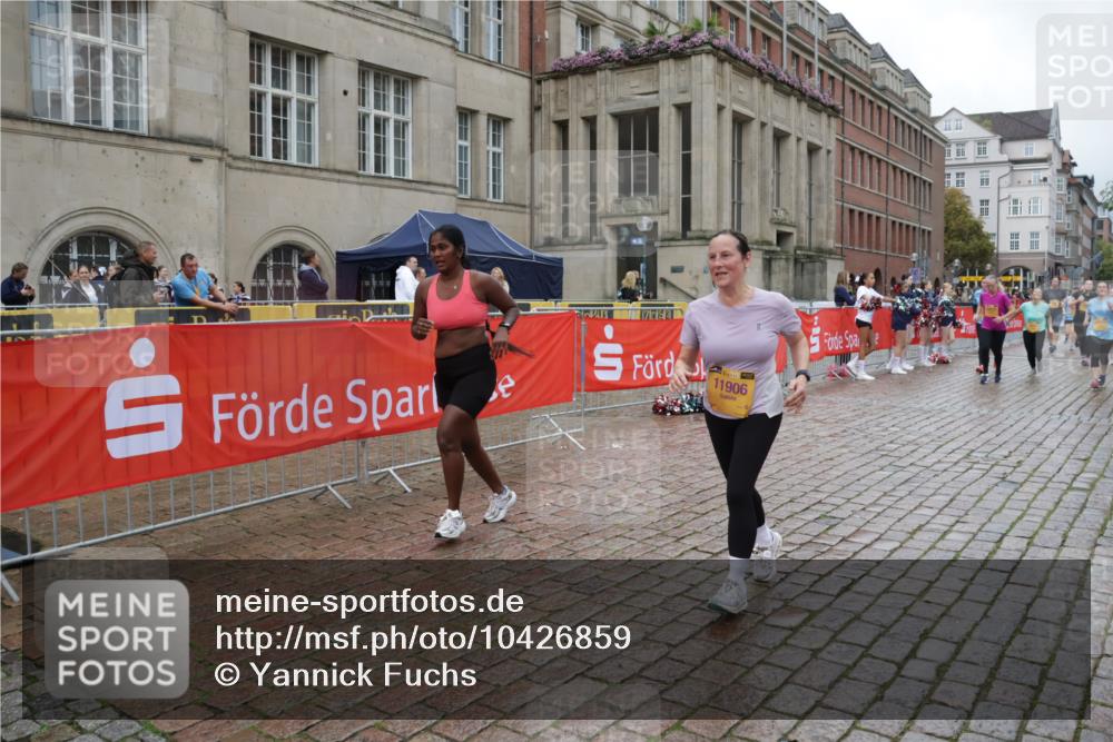 13.09.2026 - Kiel Lauf Yannick Fuchs http://msf.ph/oto/10426859 13.09.2026 11:05:21 Ziel 1476, 2070, 3122, 3159, 3284, 6447, 7386, 7716, 7860, 8124, 8949, 10133, 11094, 11160, 11341, 1056, 1186, 1861, 2093, 2142, 2308, 2804, 4211, 4262, 4391, 5002, 5021, 6393, 6443, 8149, 9330, 9605, 9647, 10003, 10138, 10217, 10484, 10679, 11906, 11948, 12406, 12472, 1491, 2365, 3352, 3421, 4979, 5888, 5909, 5954, 6162, 7899, 8334, 9480, 9589, 9747, 10599, 11618, 12012, 711, 1228, 1289, 1431, 5963, 6443, 6752, 8697 meine-sportfotos.de
