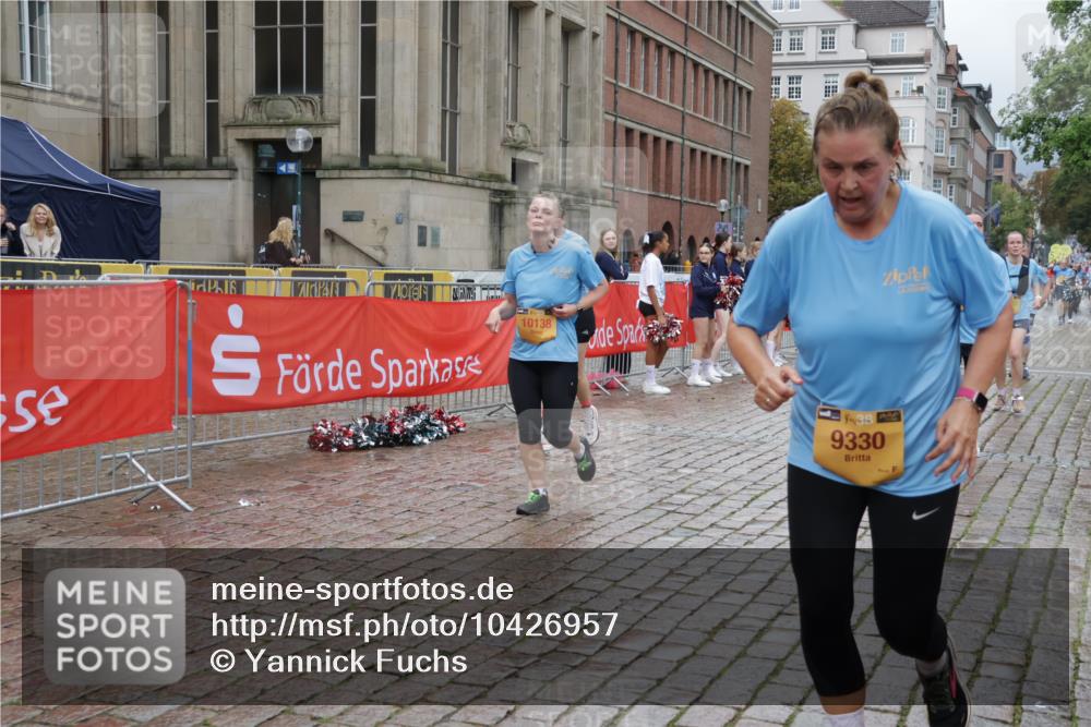13.09.2026 - Kiel Lauf Yannick Fuchs http://msf.ph/oto/10426957 13.09.2026 11:05:34 Ziel 1491, 2365, 3352, 3421, 4979, 5888, 5909, 5954, 6162, 7899, 8334, 9480, 9589, 9747, 10599, 11160, 11618, 1186, 1476, 2070, 2142, 2308, 3122, 3159, 3284, 4262, 5002, 5021, 6447, 7386, 7716, 7860, 8124, 8949, 9330, 9605, 10003, 10133, 10138, 11094, 11341, 2959, 4058, 4148, 4153, 4764, 5526, 5925, 6668, 8323, 8498, 8879, 9279, 10386, 10557, 11049, 12012, 12233, 12649, 1056, 1861, 2093, 2804, 4211, 4391, 6393, 8149 meine-sportfotos.de