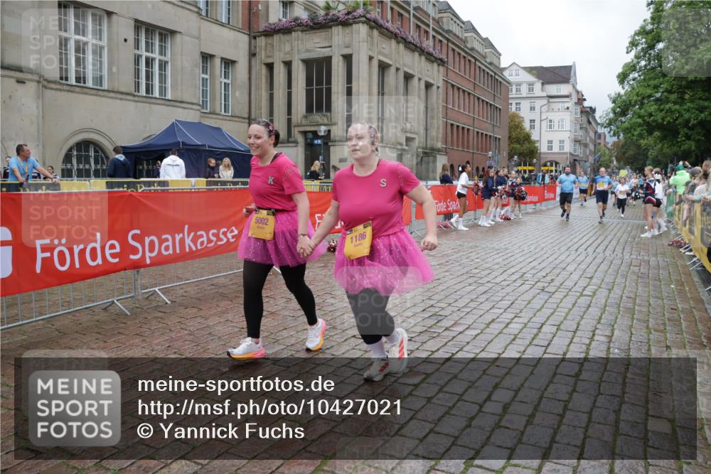 13.09.2026 - Kiel Lauf Yannick Fuchs http://msf.ph/oto/10427021 13.09.2026 11:05:42 Ziel 2365, 2959, 3352, 4058, 4148, 4153, 4764, 4979, 5526, 5888, 5954, 6162, 6668, 7899, 8498, 8879, 9480, 9589, 9747, 10386, 10557, 10599, 11049, 11618, 12012, 12233, 1186, 1476, 1491, 2070, 2365, 3122, 3159, 3284, 3421, 4262, 5002, 5909, 6447, 7386, 7716, 7860, 7899, 8124, 8334, 8949, 10133, 11094, 11160, 11341, 799, 1111, 1359, 3475, 3618, 4392, 4980, 5187, 5229, 5756, 5925, 6307, 6823, 7942, 8295, 8323, 8452, 9016, 9279, 9757, 10830, 11218, 11372, 12133, 12356, 12649 meine-sportfotos.de