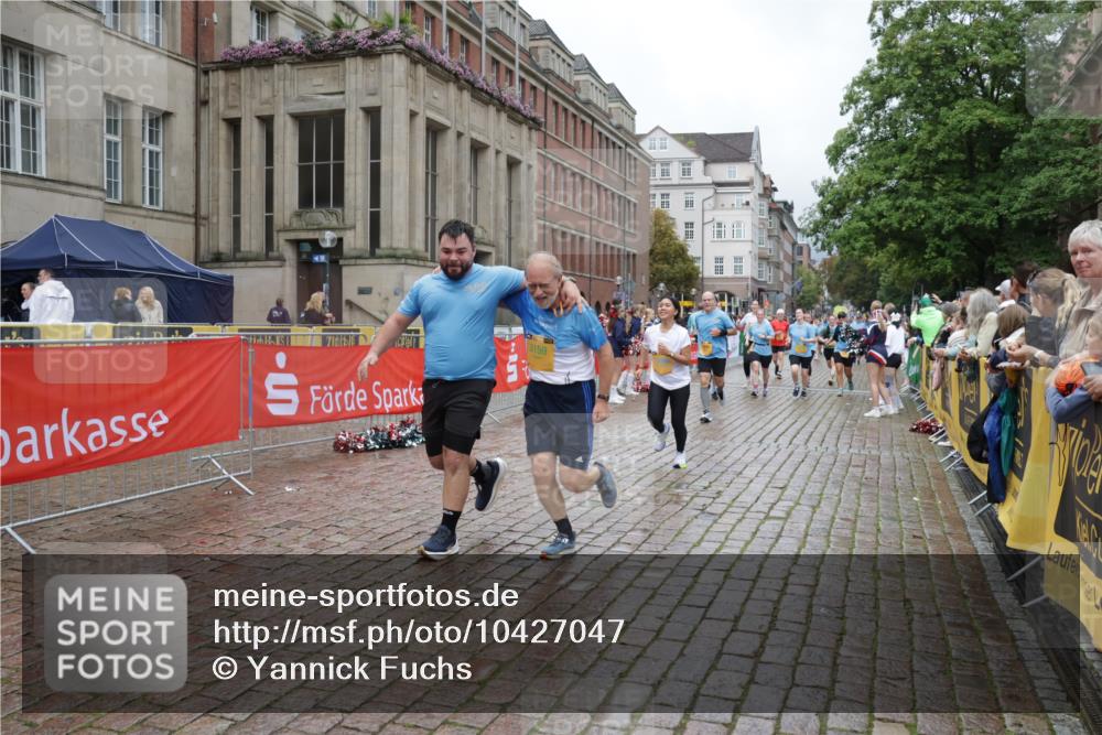 13.09.2026 - Kiel Lauf Yannick Fuchs http://msf.ph/oto/10427047 13.09.2026 11:05:48 Ziel 2959, 4058, 4148, 4153, 4764, 5526, 5925, 6162, 6668, 8323, 8498, 8879, 9279, 10386, 10557, 11049, 12012, 12233, 12649, 1476, 1491, 2070, 2365, 3122, 3159, 3284, 3352, 3421, 4979, 5888, 5909, 5954, 6162, 6447, 7386, 7716, 7860, 7899, 8124, 8334, 8949, 9480, 9589, 9747, 10133, 10599, 11094, 11160, 11341, 11618, 799, 1111, 1359, 2781, 2782, 3475, 3618, 4392, 4980, 5187, 5229, 5756, 6307, 6823, 7045, 7452, 7942, 8295, 8452, 9016, 9757, 10830, 11218, 11372, 12133, 12356 meine-sportfotos.de