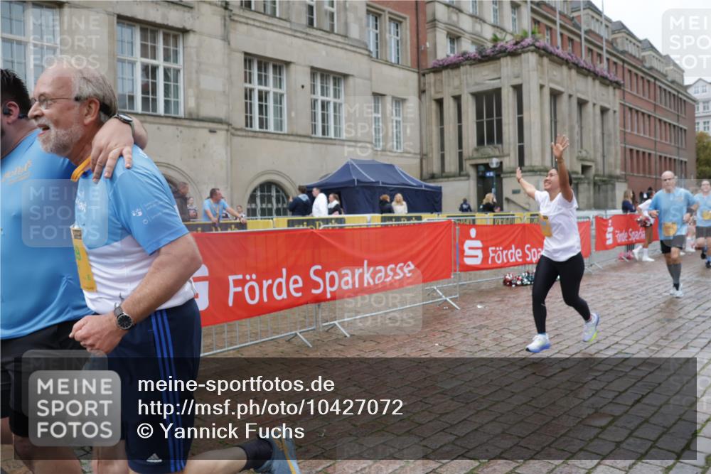 13.09.2026 - Kiel Lauf Yannick Fuchs http://msf.ph/oto/10427072 13.09.2026 11:05:49 Ziel 2959, 4058, 4148, 4153, 4764, 5526, 5925, 6668, 8323, 8498, 8879, 9279, 10386, 10557, 11049, 12012, 12233, 12649, 1476, 1491, 2070, 2365, 3122, 3159, 3284, 3352, 3421, 4979, 5888, 5909, 5954, 6162, 6447, 7386, 7716, 7860, 7899, 8124, 8334, 8949, 9480, 9589, 9747, 10133, 10599, 11094, 11160, 11341, 11618, 799, 1111, 1359, 2781, 2782, 3475, 3618, 4392, 4980, 5187, 5229, 5756, 6307, 6823, 7045, 7452, 7942, 8295, 8452, 9016, 9757, 10830, 11218, 11372, 12133, 12356 meine-sportfotos.de
