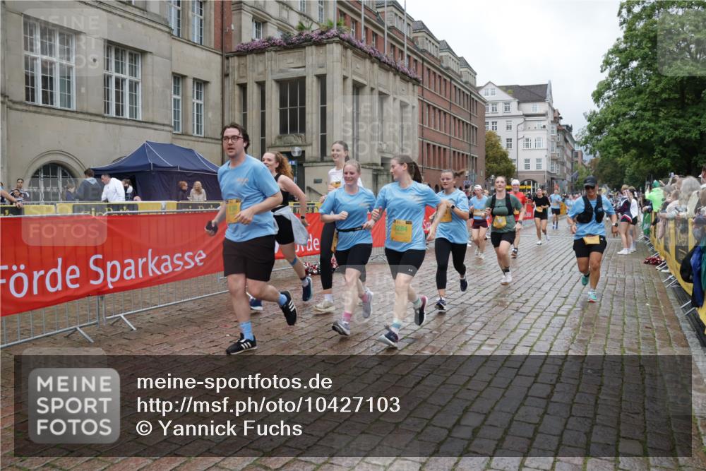 13.09.2026 - Kiel Lauf Yannick Fuchs http://msf.ph/oto/10427103 13.09.2026 11:05:52 Ziel 2959, 3475, 4058, 4148, 4153, 4764, 5526, 5756, 5925, 6668, 6823, 8323, 8498, 8879, 9016, 9279, 9757, 10386, 10557, 11049, 12233, 12649, 1476, 1491, 2070, 2365, 3122, 3284, 3352, 3421, 4979, 5888, 5909, 5954, 6162, 6447, 7386, 7716, 7860, 7899, 8334, 8949, 9480, 9589, 9747, 10133, 10599, 11160, 11341, 11618, 12012, 799, 1111, 1359, 2781, 2782, 3618, 4392, 4980, 5187, 5229, 6307, 7045, 7452, 7942, 8295, 8452, 10830, 11218, 11372, 12133, 12356 meine-sportfotos.de
