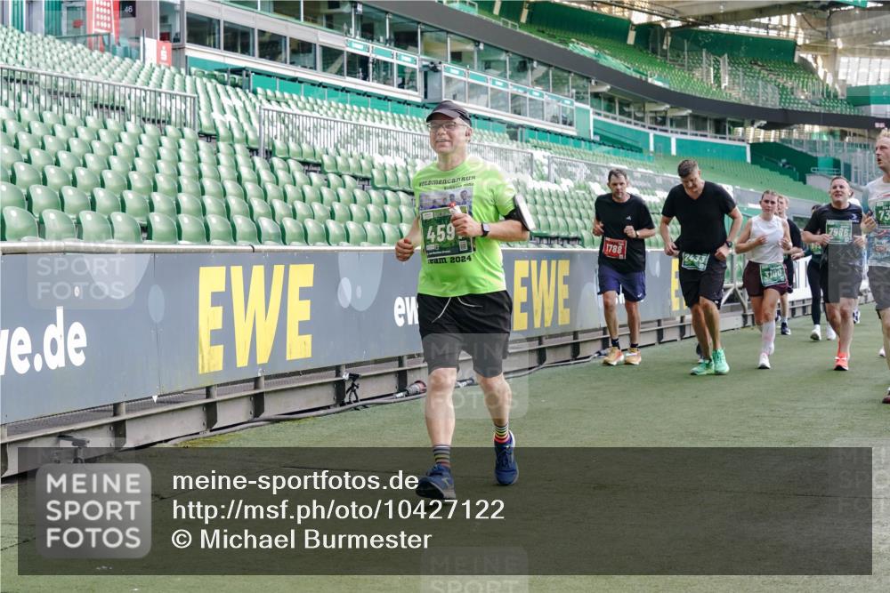 13.09.2026 - 21. swb-Marathon Bremen Michael Burmester http://msf.ph/oto/10427122 13.09.2026 13:25:32 Laufen im Stadion 202, 213, 294, 505, 530, 543, 548, 645, 723, 739, 752, 815, 818, 966, 1283, 1410, 1443, 1459, 1463, 1471, 1473, 1487, 1491, 1504, 1515, 1530, 1561, 1618, 1744, 1828, 1830, 1944, 1953, 2058, 2059, 2095, 2211, 2267, 2271, 2298, 2308, 2312, 2323, 2354, 2382, 2384, 2483, 2497, 2506, 2508, 2554, 2558, 2571, 2591, 2592, 2644, 2656, 2675, 2752, 2762, 2776, 2833, 2878, 2896, 2970, 2981, 3005, 3047, 3062, 3097, 3142, 3172, 3211, 3259, 3298, 3306, 3312, 3329, 3359, 3381, 3390, 3433 meine-sportfotos.de
