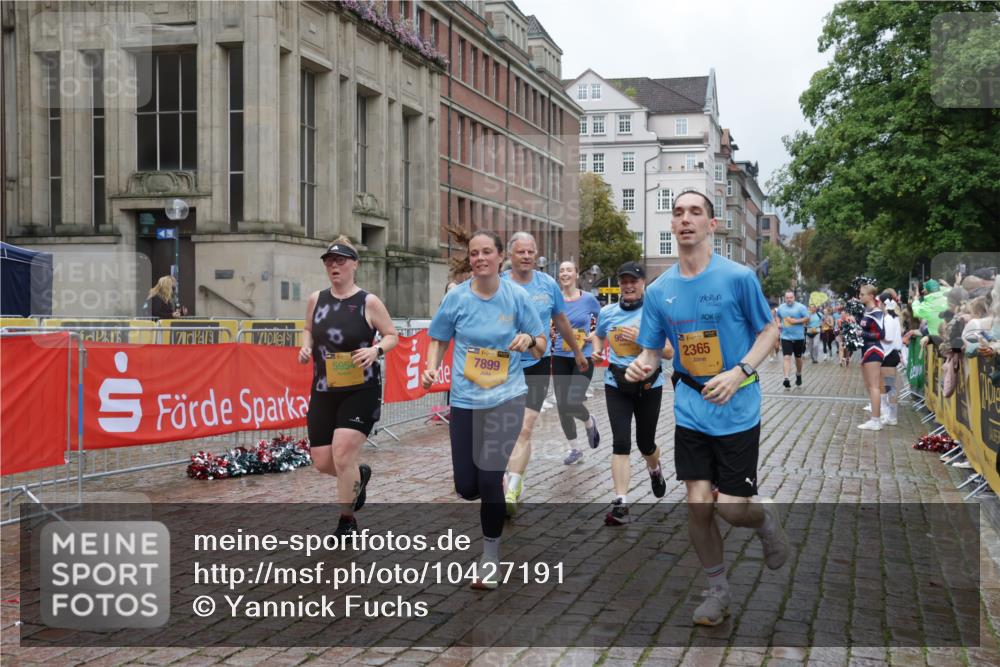 13.09.2026 - Kiel Lauf Yannick Fuchs http://msf.ph/oto/10427191 13.09.2026 11:06:05 Ziel 799, 1111, 1359, 2781, 2782, 3475, 3618, 4392, 4980, 5187, 5229, 5756, 6307, 6823, 7045, 7452, 7942, 8295, 8452, 9016, 9757, 10830, 11218, 11372, 12048, 12133, 12356, 12646, 12647, 2365, 2959, 3352, 3475, 4058, 4148, 4153, 4764, 4979, 5526, 5756, 5888, 5909, 5925, 5954, 6162, 6668, 6823, 7899, 8323, 8498, 8879, 9016, 9279, 9480, 9589, 9747, 10386, 10557, 10599, 11049, 11618, 12012, 12233, 12649, 458, 560, 631, 710, 824, 2179, 3201, 3966, 4095, 4614, 5141, 8163, 8400, 9781 meine-sportfotos.de