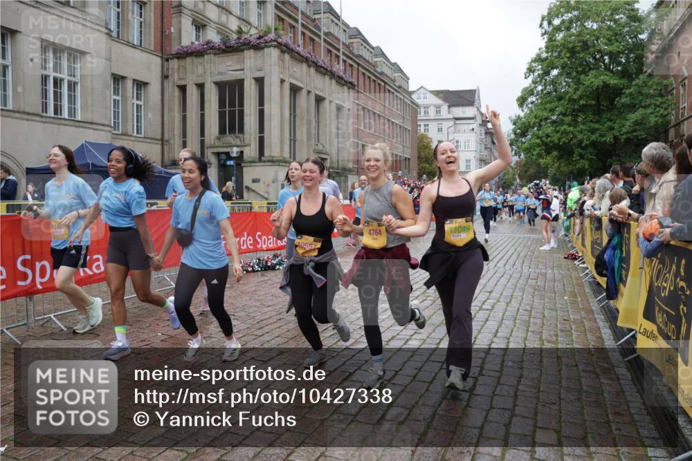 13.09.2026 - Kiel Lauf Yannick Fuchs http://msf.ph/oto/10427338 13.09.2026 11:06:20 Ziel 458, 560, 631, 710, 824, 2179, 3201, 3966, 4095, 4614, 5141, 5403, 5435, 6124, 6125, 6754, 8163, 8299, 8400, 8429, 9781, 10143, 10329, 10497, 10537, 10545, 10841, 11028, 11029, 12195, 12686, 799, 1111, 1359, 2781, 2782, 2959, 3475, 3618, 4058, 4148, 4153, 4392, 4764, 4980, 5187, 5229, 5526, 5756, 5925, 6307, 6668, 6823, 7045, 7452, 7942, 8295, 8323, 8452, 8498, 8879, 9016, 9279, 9757, 10386, 10557, 10830, 11049, 11218, 11372, 12048, 12133, 12356, 12646, 12647, 12649, 219 meine-sportfotos.de