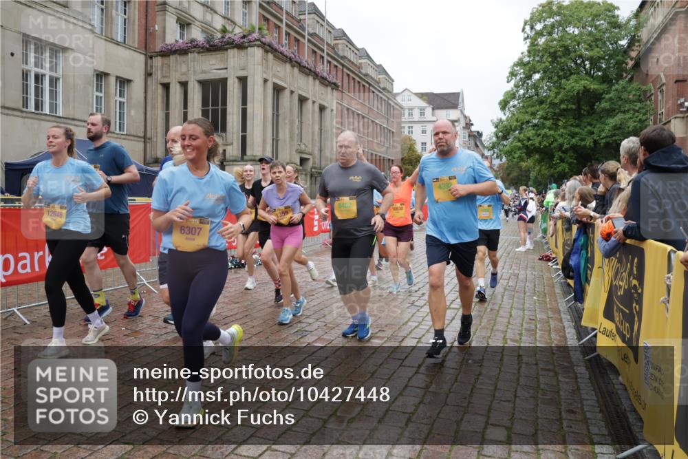 13.09.2026 - Kiel Lauf Yannick Fuchs http://msf.ph/oto/10427448 13.09.2026 11:06:33 Ziel 219, 560, 805, 3712, 4312, 4421, 4614, 5141, 7008, 7664, 9022, 9182, 9830, 10497, 10545, 11900, 12188, 12195, 458, 560, 631, 710, 799, 824, 1111, 1359, 2179, 2781, 2782, 3201, 3618, 3966, 4095, 4392, 4614, 4980, 5187, 5229, 5403, 5435, 6124, 6125, 6307, 6754, 7045, 7452, 7942, 8163, 8295, 8299, 8400, 8429, 8452, 9781, 10143, 10329, 10497, 10537, 10830, 10841, 11028, 11029, 11218, 11372, 12048, 12133, 12356, 12646, 12647, 12686, 2041, 3213, 6931, 7145, 8029, 8822, 9467 meine-sportfotos.de
