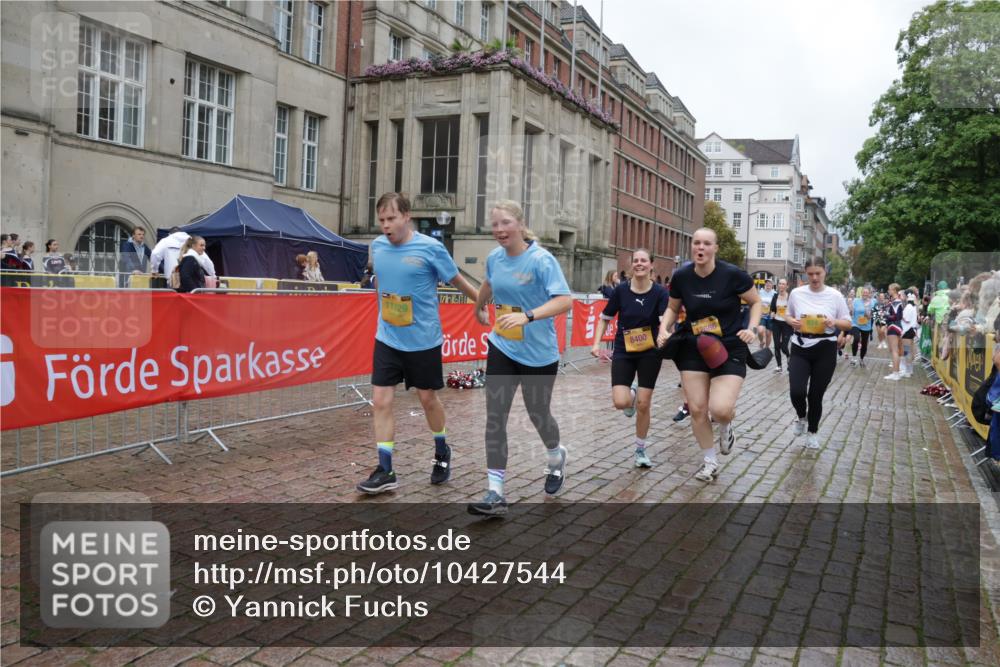 13.09.2026 - Kiel Lauf Yannick Fuchs http://msf.ph/oto/10427544 13.09.2026 11:06:47 Ziel 3213, 4312, 5565, 6931, 7145, 7664, 8029, 8704, 8822, 9467, 11559, 219, 458, 560, 631, 710, 805, 824, 2179, 3201, 3712, 3966, 4095, 4312, 4421, 4614, 5141, 5403, 5435, 6124, 6125, 6754, 7008, 7664, 8163, 8299, 8400, 8429, 9022, 9182, 9781, 9830, 10143, 10329, 10497, 10537, 10545, 10841, 11028, 11029, 11900, 12188, 12195, 12686, 1294, 1894, 2041, 3004, 3401, 4683, 4945, 5527, 6541, 6734, 7329, 7741, 8911, 9218, 9729, 10591, 10977, 824, 2781, 2782, 8163, 8400, 9781 meine-sportfotos.de