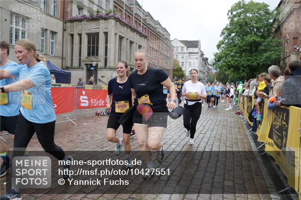 13.09.2026 - Kiel Lauf Yannick Fuchs http://msf.ph/oto/10427551 13.09.2026 11:06:48 Ziel 2041, 3213, 5565, 6931, 7145, 8029, 8704, 8822, 9467, 11559, 219, 458, 560, 631, 710, 805, 824, 2179, 3201, 3712, 3966, 4095, 4312, 4421, 4614, 5141, 5403, 5435, 6124, 6125, 6754, 7008, 7664, 8163, 8299, 8400, 8429, 9022, 9182, 9781, 9830, 10143, 10329, 10497, 10537, 10545, 10841, 11028, 11029, 11900, 12188, 12195, 12686, 1294, 1894, 3004, 3401, 4683, 4945, 5527, 6541, 6734, 7329, 7741, 8911, 9218, 9729, 10591, 10977, 824, 2781, 2782, 8163, 8400, 9781 meine-sportfotos.de