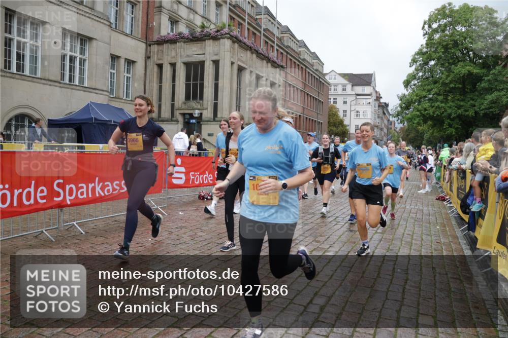 13.09.2026 - Kiel Lauf Yannick Fuchs http://msf.ph/oto/10427586 13.09.2026 11:06:51 Ziel 2041, 3213, 4683, 6931, 7145, 7329, 8029, 8822, 9218, 9467, 9729, 219, 458, 560, 631, 710, 805, 2179, 3201, 3712, 3966, 4095, 4312, 4421, 4614, 5141, 5403, 5435, 5565, 6124, 6125, 6754, 7008, 7664, 8299, 8429, 8704, 9022, 9182, 9830, 10143, 10329, 10497, 10537, 10545, 10841, 11559, 11900, 12188, 12195, 102, 1294, 1894, 3004, 3401, 4945, 5527, 6265, 6541, 6734, 7741, 8911, 10591, 10977, 11481, 631, 824, 3201, 3966, 4095, 6125, 6754, 8163, 8400, 8429, 9781 meine-sportfotos.de