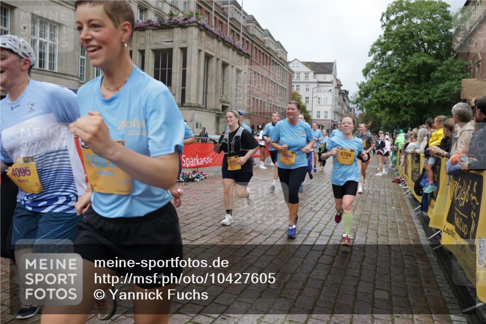13.09.2026 - Kiel Lauf Yannick Fuchs http://msf.ph/oto/10427605 13.09.2026 11:06:52 Ziel 2041, 3213, 4683, 4945, 6931, 7145, 7329, 8029, 8822, 8911, 9218, 9467, 9729, 219, 458, 560, 631, 710, 805, 2179, 3201, 3712, 3966, 4095, 4312, 4421, 4614, 5141, 5403, 5435, 5565, 6124, 6125, 6754, 7008, 7664, 8299, 8429, 8704, 9022, 9182, 9830, 10329, 10497, 10537, 10545, 10841, 11559, 11900, 12188, 12195, 102, 1294, 1894, 3004, 3401, 5527, 6265, 6541, 6734, 7741, 10591, 10977, 11481, 458, 631, 710, 824, 3201, 3966, 4095, 6125, 6754, 8163, 8400, 8429, 9781 meine-sportfotos.de