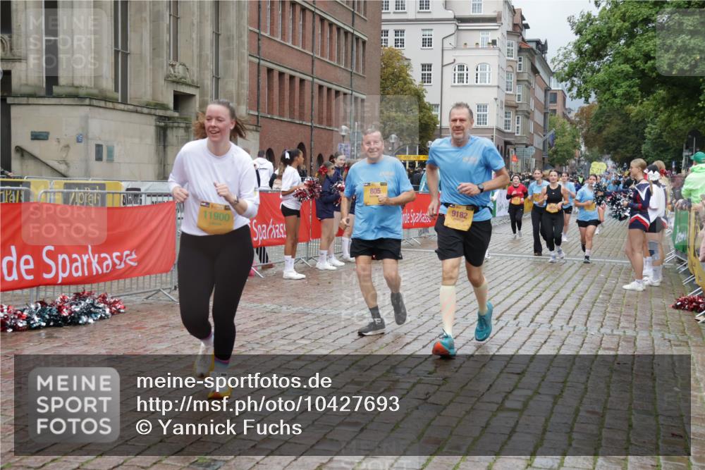 13.09.2026 - Kiel Lauf Yannick Fuchs http://msf.ph/oto/10427693 13.09.2026 11:07:00 Ziel 1294, 1894, 2041, 3004, 3401, 4683, 4945, 5527, 6541, 6931, 7329, 7741, 8911, 9218, 9467, 9729, 10591, 219, 805, 3213, 3712, 4312, 4421, 5141, 5565, 7008, 7145, 7664, 8029, 8704, 8822, 9022, 9182, 9830, 11559, 11900, 12188, 102, 583, 2305, 5561, 5901, 6265, 6726, 6734, 9125, 10762, 10924, 10977, 11481, 12412, 458, 560, 631, 710, 2179, 3201, 4095, 4614, 5141, 5403, 5435, 6124, 6125, 6754, 8299, 8429, 9182, 10497, 10545, 11900, 12195 meine-sportfotos.de