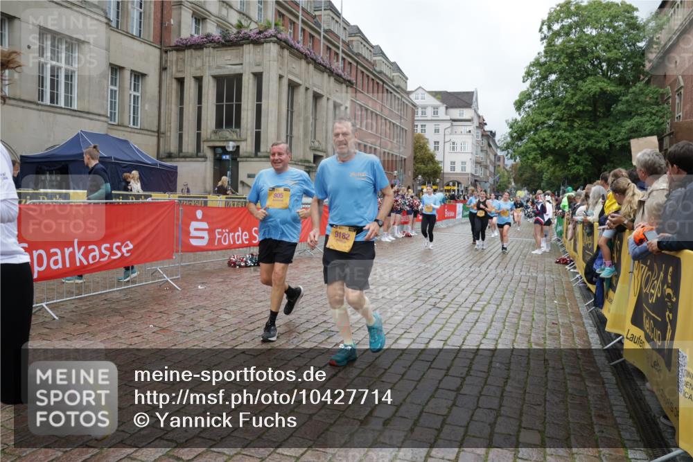 13.09.2026 - Kiel Lauf Yannick Fuchs http://msf.ph/oto/10427714 13.09.2026 11:07:02 Ziel 1294, 1894, 2041, 3004, 3401, 4683, 4945, 5527, 6541, 6734, 7329, 7741, 8911, 9218, 9467, 9729, 10591, 10977, 219, 805, 3213, 3712, 4312, 4421, 5565, 6931, 7008, 7145, 7664, 8029, 8704, 8822, 9022, 9182, 9467, 9830, 11559, 11900, 12188, 102, 583, 733, 2305, 5561, 5901, 6265, 6726, 9125, 10762, 10924, 11443, 11481, 12412, 458, 560, 710, 805, 2179, 4614, 5141, 5403, 5435, 6124, 8299, 9182, 10497, 10545, 11900, 12195 meine-sportfotos.de