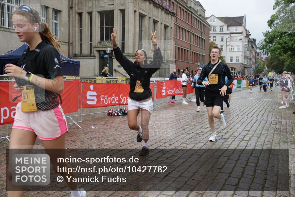13.09.2026 - Kiel Lauf Yannick Fuchs http://msf.ph/oto/10427782 13.09.2026 11:07:11 Ziel 102, 583, 1294, 2305, 3004, 3401, 5527, 6265, 6734, 7741, 10591, 10762, 10977, 11481, 12412, 1894, 2041, 3213, 4312, 4421, 4683, 4945, 5565, 6541, 6931, 7008, 7145, 7329, 7664, 8029, 8704, 8822, 8911, 9218, 9467, 9729, 10591, 11559, 733, 885, 1344, 1587, 4214, 5123, 5561, 5901, 6380, 6726, 9125, 10924, 11443, 12184, 219, 805, 3712, 4312, 4421, 7008, 7664, 9022, 9830, 12188 meine-sportfotos.de