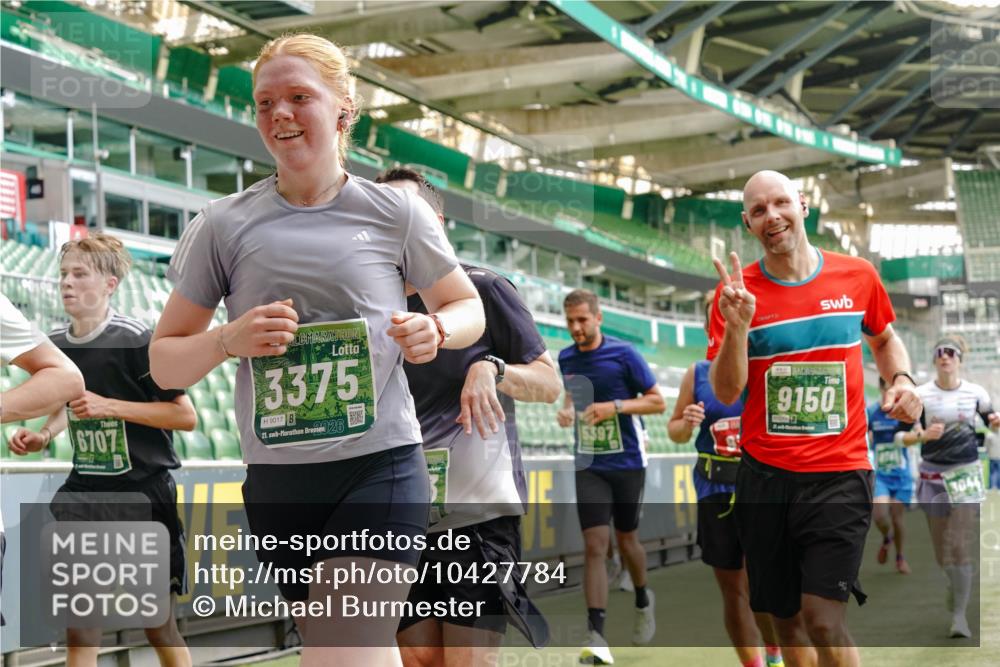 13.09.2026 - 21. swb-Marathon Bremen Michael Burmester http://msf.ph/oto/10427784 13.09.2026 13:02:42 Laufen im Stadion 150, 282, 531, 596, 722, 762, 930, 936, 940, 946, 1006, 1014, 1067, 1163, 1250, 1436, 1448, 1458, 1460, 1582, 1611, 1896, 2033, 2047, 2062, 2276, 2292, 2345, 2364, 2378, 2421, 2434, 2513, 2625, 2638, 2666, 2668, 2779, 2900, 2934, 2987, 3013, 3044, 3114, 3135, 3163, 3164, 3187, 3248, 3258, 3294, 3334, 3360, 3372, 3374, 3392, 3460, 3496, 3510, 3526, 3527, 3576, 3585, 3597, 3603, 3667, 3721, 3806, 3846, 3852, 3859, 3893, 3938, 3970, 3983, 4000, 4077, 4133, 4506, 4558 meine-sportfotos.de