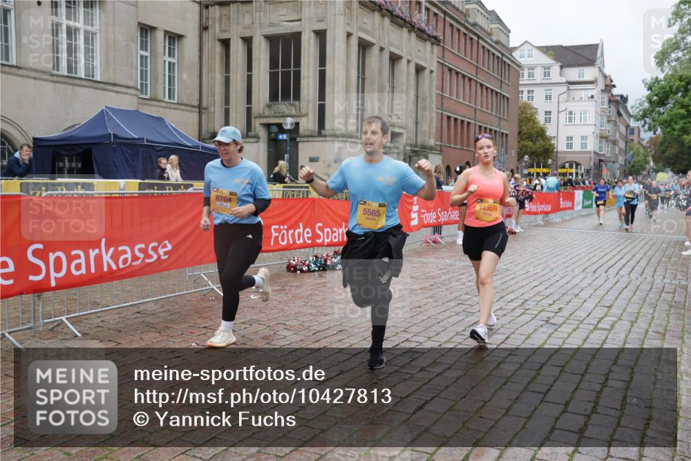 13.09.2026 - Kiel Lauf Yannick Fuchs http://msf.ph/oto/10427813 13.09.2026 11:07:13 Ziel 102, 583, 1294, 2305, 3004, 5527, 5561, 6265, 6726, 6734, 9125, 10762, 10977, 11481, 12412, 1894, 2041, 3213, 3401, 4683, 4945, 5565, 6541, 6931, 7145, 7329, 7741, 8029, 8704, 8822, 8911, 9218, 9467, 9729, 10591, 11559, 733, 885, 1344, 1587, 1601, 4214, 5123, 5901, 6380, 10924, 11443, 12184, 219, 3712, 4312, 4421, 5565, 7008, 7664, 8704, 9022, 9830, 11559, 12188 meine-sportfotos.de