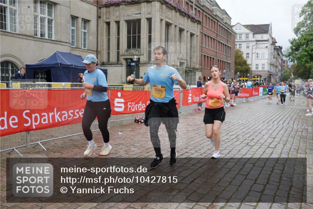 13.09.2026 - Kiel Lauf Yannick Fuchs http://msf.ph/oto/10427815 13.09.2026 11:07:13 Ziel 102, 583, 1294, 2305, 3004, 5527, 5561, 6265, 6726, 6734, 9125, 10762, 10977, 11481, 12412, 1894, 2041, 3213, 3401, 4683, 4945, 5565, 6541, 6931, 7145, 7329, 7741, 8029, 8704, 8822, 8911, 9218, 9467, 9729, 10591, 11559, 733, 885, 1344, 1587, 1601, 4214, 5123, 5901, 6380, 10924, 11443, 12184, 219, 3712, 4312, 4421, 5565, 7008, 7664, 8704, 9022, 9830, 11559, 12188 meine-sportfotos.de