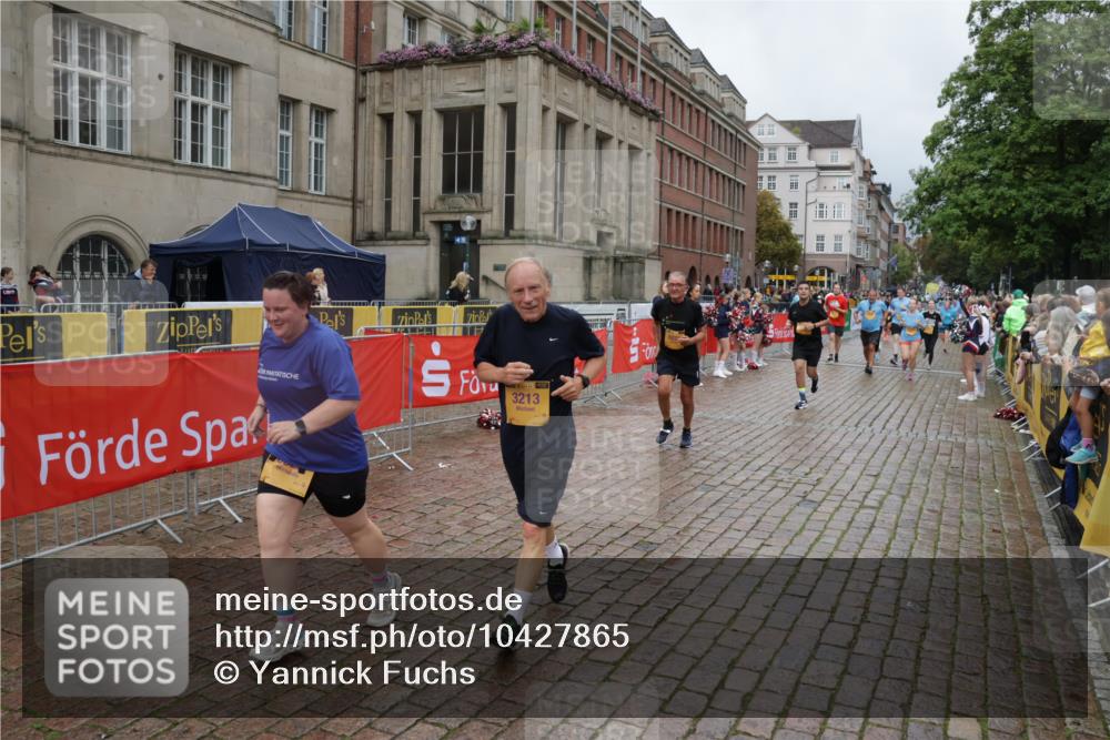 13.09.2026 - Kiel Lauf Yannick Fuchs http://msf.ph/oto/10427865 13.09.2026 11:07:22 Ziel 583, 733, 885, 1344, 1587, 2305, 4214, 5123, 5561, 5901, 6726, 9125, 10762, 10924, 11443, 12184, 12412, 102, 1294, 1894, 2041, 3004, 3213, 3401, 4683, 4945, 5527, 6265, 6541, 6734, 6931, 7329, 7741, 8029, 8822, 8911, 9218, 9467, 9729, 10591, 10977, 11481, 356, 660, 1601, 1637, 2905, 2940, 4983, 5095, 5138, 5139, 5542, 5554, 5638, 6380, 6690, 6727, 7625, 9064, 9604, 10873, 11015, 12267, 12706, 3213, 5565, 7145, 8029, 8704, 8822, 11559 meine-sportfotos.de
