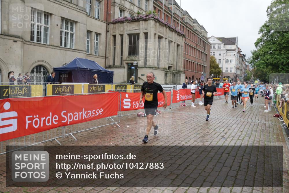 13.09.2026 - Kiel Lauf Yannick Fuchs http://msf.ph/oto/10427883 13.09.2026 11:07:24 Ziel 733, 885, 1344, 1587, 4214, 5123, 5561, 5901, 6726, 9125, 10762, 10924, 11443, 12184, 12412, 102, 583, 1294, 1894, 2041, 2305, 3004, 3401, 4683, 4945, 5527, 6265, 6541, 6734, 6931, 7329, 7741, 8911, 9218, 9467, 9729, 10591, 10762, 10977, 11481, 356, 660, 1601, 1637, 2905, 2940, 4983, 5095, 5138, 5139, 5542, 5554, 5638, 6380, 6690, 6727, 7035, 7625, 9064, 9604, 10244, 10873, 11015, 12267, 12706, 3213, 6931, 7145, 8029, 8822 meine-sportfotos.de