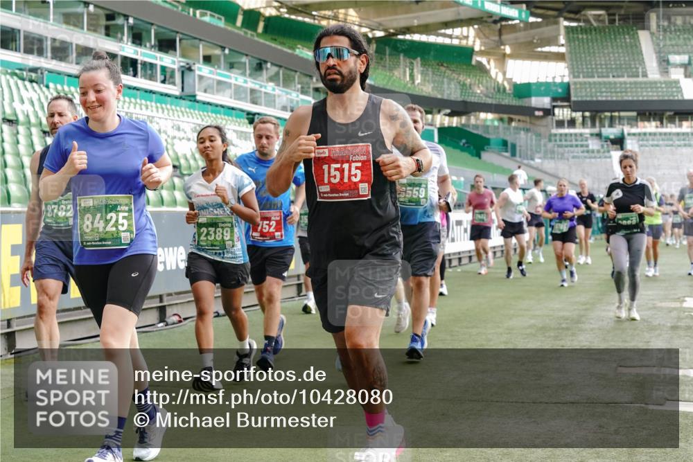 13.09.2026 - 21. swb-Marathon Bremen Michael Burmester http://msf.ph/oto/10428080 13.09.2026 13:26:09 Laufen im Stadion 202, 213, 294, 390, 505, 530, 543, 645, 815, 818, 833, 966, 1077, 1283, 1410, 1443, 1459, 1473, 1487, 1491, 1504, 1515, 1530, 1561, 1618, 1744, 1828, 1830, 1953, 2058, 2059, 2267, 2271, 2273, 2298, 2308, 2309, 2354, 2382, 2384, 2388, 2428, 2506, 2508, 2542, 2554, 2558, 2576, 2582, 2591, 2592, 2656, 2675, 2752, 2762, 2817, 2833, 2878, 2896, 2965, 2970, 2981, 3005, 3047, 3062, 3084, 3097, 3142, 3172, 3211, 3259, 3329, 3359, 3390, 3433, 3629 meine-sportfotos.de
