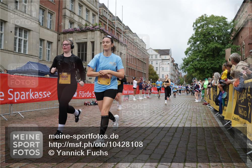 13.09.2026 - Kiel Lauf Yannick Fuchs http://msf.ph/oto/10428108 13.09.2026 11:07:54 Ziel 94, 311, 656, 755, 1136, 1951, 2136, 3397, 3828, 3986, 4297, 6086, 6404, 9952, 10244, 11407, 12013, 12379, 12730, 356, 660, 733, 885, 1344, 1587, 1601, 1637, 2905, 2940, 4214, 4983, 5095, 5123, 5138, 5139, 5542, 5554, 5638, 5901, 6380, 6690, 6727, 7035, 7625, 9064, 9604, 10244, 10873, 10924, 11015, 11443, 12184, 12267, 12706, 121, 2120, 4949, 5833, 6401, 7123, 8019, 10702, 583, 733, 2305, 5561, 5901, 6726, 9125, 10762, 10924, 11443, 12412 meine-sportfotos.de