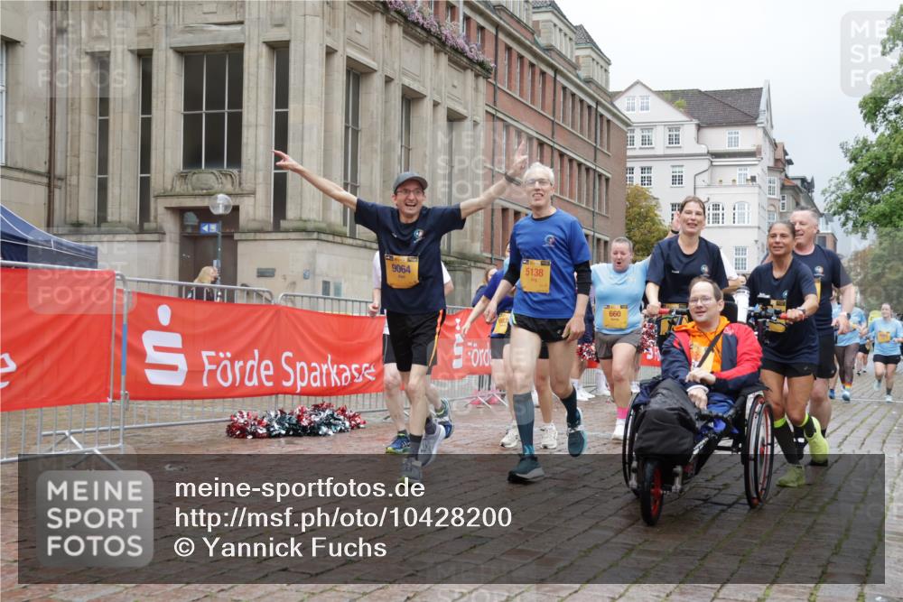 13.09.2026 - Kiel Lauf Yannick Fuchs http://msf.ph/oto/10428200 13.09.2026 11:08:06 Ziel 121, 755, 1951, 2120, 2136, 3397, 4297, 4949, 5833, 6401, 7123, 8019, 10702, 94, 311, 356, 656, 660, 1136, 1601, 1637, 2136, 2905, 2940, 3828, 3986, 4983, 5095, 5138, 5139, 5542, 5554, 5638, 6086, 6404, 6690, 6727, 7035, 7625, 9064, 9604, 9952, 10244, 10873, 11015, 11407, 12013, 12267, 12379, 12706, 12730, 3798, 5856, 6061, 6185, 6360, 7108, 7254, 10525, 885, 1344, 1587, 1601, 2905, 4214, 5123, 5138, 5542, 6380, 7625, 9064, 12184 meine-sportfotos.de