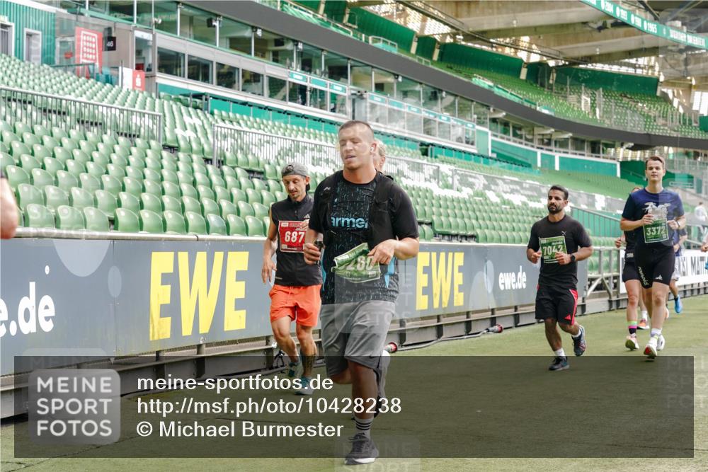13.09.2026 - 21. swb-Marathon Bremen Michael Burmester http://msf.ph/oto/10428238 13.09.2026 13:02:51 Laufen im Stadion 150, 488, 531, 596, 722, 762, 930, 936, 940, 946, 1006, 1014, 1067, 1163, 1250, 1436, 1458, 1460, 1611, 1771, 1896, 2033, 2047, 2062, 2223, 2276, 2292, 2345, 2364, 2378, 2421, 2434, 2513, 2625, 2638, 2666, 2668, 2779, 2900, 2934, 2977, 2987, 3013, 3044, 3114, 3135, 3163, 3164, 3187, 3248, 3258, 3294, 3334, 3360, 3392, 3402, 3460, 3496, 3510, 3527, 3576, 3585, 3597, 3603, 3618, 3667, 3721, 3806, 3846, 3852, 3859, 3893, 3938, 3970, 3983, 4000, 4077, 4133, 4506, 4558 meine-sportfotos.de