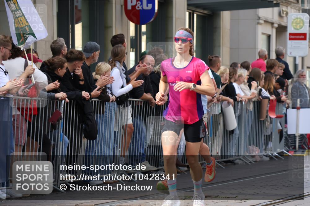 13.09.2026 - 21. swb-Marathon Bremen Strokosch-Dieckow http://msf.ph/oto/10428341 13.09.2026 13:08:16 Ziel 339, 678, 715, 1335, 1696, 3276, 4033, 4082, 4888, 5377, 5424, 6842, 7064, 7121, 8555, 8655, 9084, 9411, 9582, 9702, 2098, 2266, 2844, 3808, 4247, 5594, 6692, 9582, 13091, 13160 meine-sportfotos.de