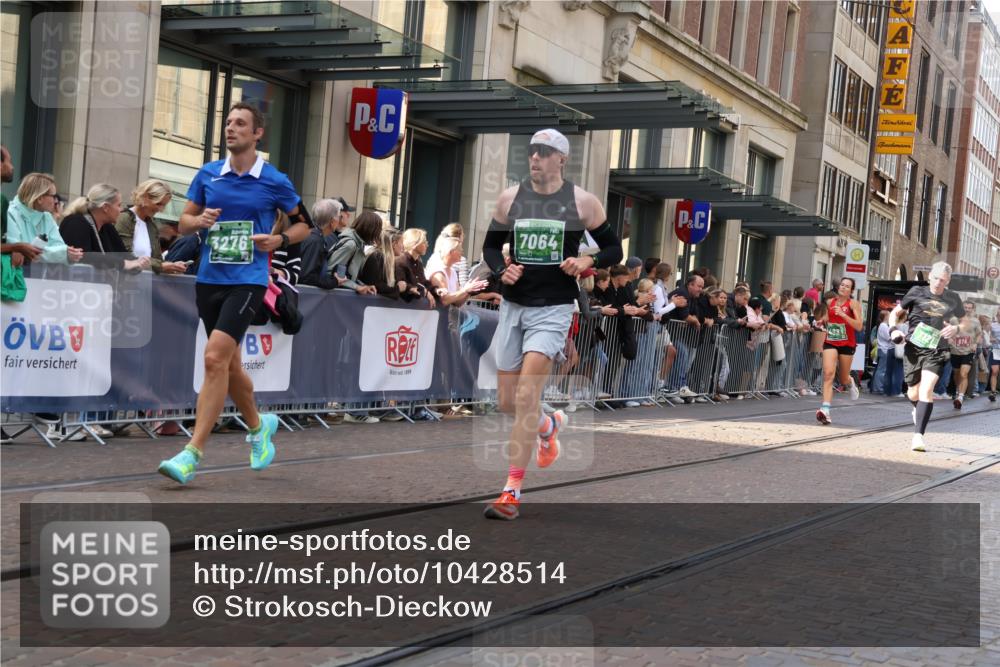 13.09.2026 - 21. swb-Marathon Bremen Strokosch-Dieckow http://msf.ph/oto/10428514 13.09.2026 13:08:23 Ziel 715, 3110, 3276, 3330, 4033, 4082, 4888, 5377, 5424, 6842, 6906, 7064, 7121, 8555, 9084, 9240, 9411, 9702, 9867, 9906, 339, 678, 1335, 1696, 2098, 2266, 2844, 3808, 4247, 5594, 8655, 9582 meine-sportfotos.de