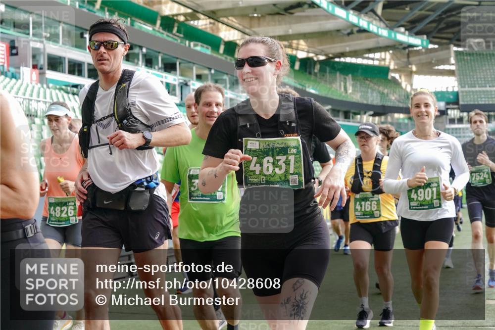 13.09.2026 - 21. swb-Marathon Bremen Michael Burmester http://msf.ph/oto/10428608 13.09.2026 13:26:30 Laufen im Stadion 186, 202, 364, 390, 530, 543, 645, 815, 818, 833, 966, 1077, 1283, 1410, 1412, 1443, 1459, 1473, 1487, 1504, 1530, 1561, 1618, 1700, 1744, 1828, 1830, 1953, 2058, 2059, 2271, 2273, 2298, 2308, 2309, 2354, 2382, 2384, 2388, 2404, 2428, 2506, 2507, 2508, 2542, 2558, 2576, 2582, 2591, 2592, 2656, 2675, 2748, 2752, 2762, 2817, 2875, 2878, 2896, 2923, 2965, 2970, 2981, 3005, 3045, 3047, 3050, 3062, 3084, 3097, 3142, 3172, 3184, 3259, 3329, 3359, 3390, 3433, 3540, 3629, 3756 meine-sportfotos.de