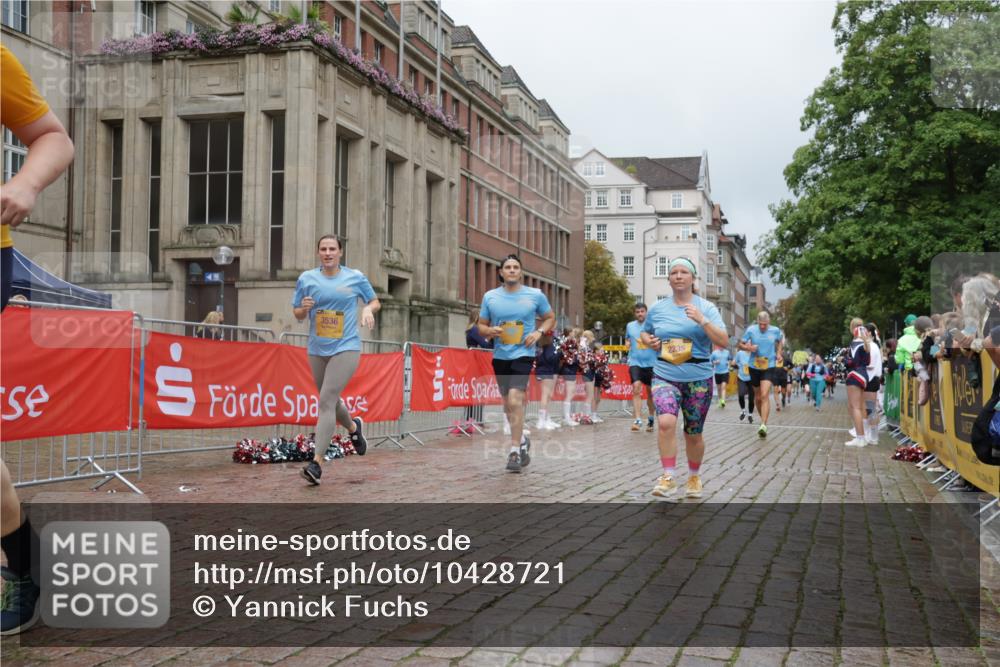 13.09.2026 - Kiel Lauf Yannick Fuchs http://msf.ph/oto/10428721 13.09.2026 11:08:59 Ziel 1226, 1569, 3022, 3752, 4526, 6028, 7681, 9752, 10813, 10928, 11674, 12238, 12334, 24, 25, 834, 1067, 1170, 2235, 2250, 2575, 2951, 3536, 4709, 5418, 6360, 6576, 6626, 6662, 7667, 9162, 9800, 10645, 10647, 11442, 1934, 8637, 8933, 9112, 9995, 12532, 2235, 3536, 3798, 5856, 6061, 6185, 6360, 7108 meine-sportfotos.de