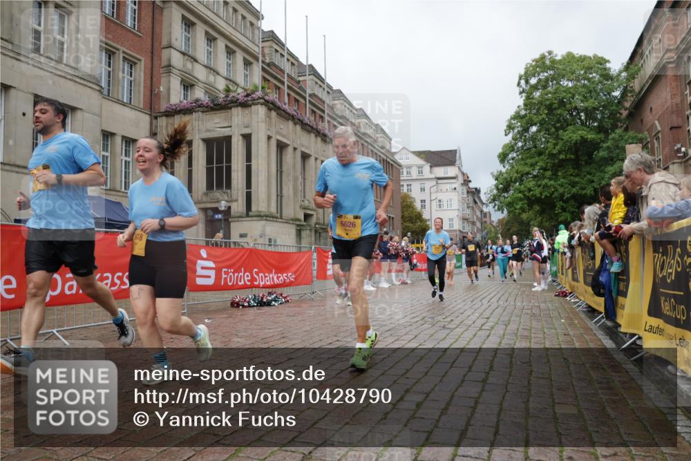 13.09.2026 - Kiel Lauf Yannick Fuchs http://msf.ph/oto/10428790 13.09.2026 11:09:04 Ziel 1226, 1569, 3022, 3752, 4526, 6028, 7681, 9112, 9752, 9995, 10813, 11674, 12238, 12334, 12532, 24, 25, 834, 1170, 1226, 2250, 2575, 2951, 4709, 5418, 6576, 6626, 6662, 7667, 9162, 9800, 10645, 10647, 10928, 11442, 12334, 607, 1934, 8637, 8933, 8979, 10184, 10253, 10262, 10263, 10268, 11889, 1067, 2235, 3536, 3798, 5418, 6360, 6626, 7667 meine-sportfotos.de