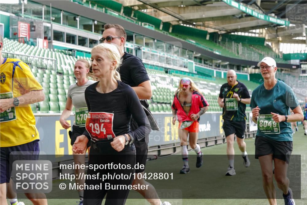 13.09.2026 - 21. swb-Marathon Bremen Michael Burmester http://msf.ph/oto/10428801 13.09.2026 13:26:37 Laufen im Stadion 186, 202, 364, 390, 530, 543, 645, 815, 818, 833, 966, 1077, 1283, 1410, 1412, 1443, 1459, 1473, 1487, 1530, 1561, 1608, 1618, 1700, 1744, 1828, 1953, 1961, 2058, 2059, 2273, 2298, 2308, 2309, 2354, 2382, 2384, 2388, 2404, 2428, 2507, 2508, 2542, 2558, 2576, 2582, 2591, 2592, 2656, 2675, 2725, 2748, 2752, 2762, 2817, 2875, 2878, 2896, 2923, 2965, 2970, 2981, 3045, 3047, 3050, 3062, 3073, 3084, 3097, 3172, 3184, 3259, 3329, 3359, 3433, 3540, 3592, 3629, 3756 meine-sportfotos.de