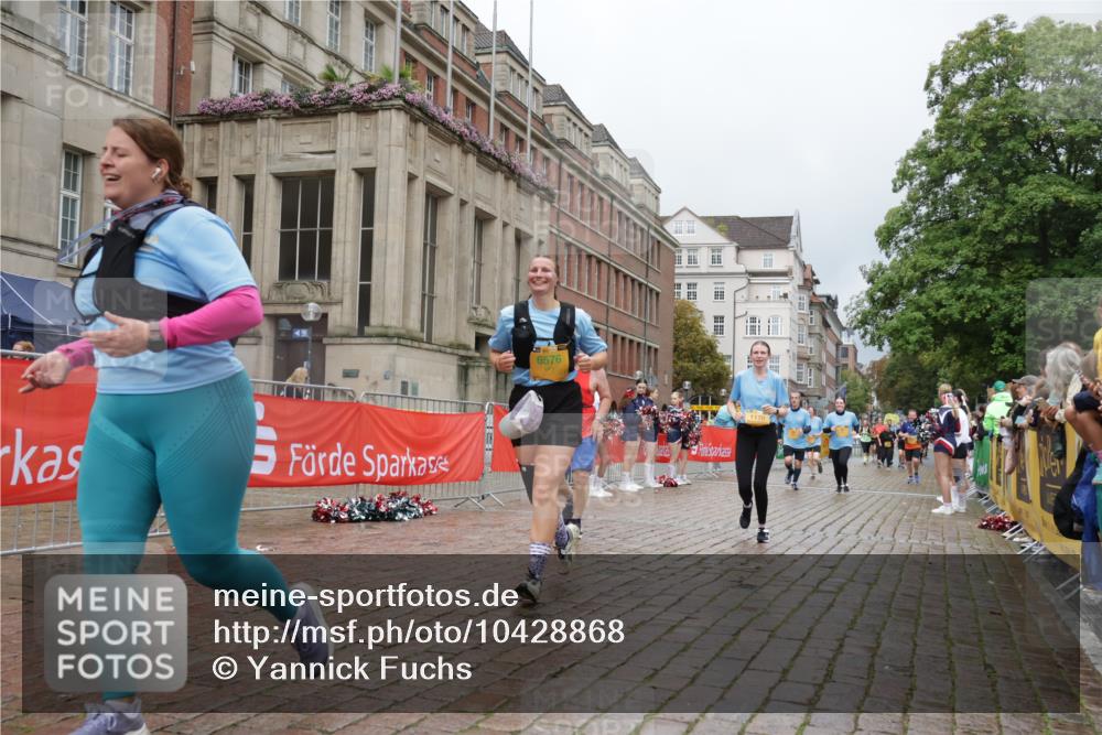 13.09.2026 - Kiel Lauf Yannick Fuchs http://msf.ph/oto/10428868 13.09.2026 11:09:13 Ziel 1934, 3752, 6028, 7681, 8637, 8933, 9112, 9995, 12238, 12532, 24, 25, 1170, 1226, 1569, 2250, 2951, 3022, 3752, 4526, 4709, 6028, 6576, 7681, 9162, 9752, 10813, 10928, 11674, 12238, 12334, 607, 2784, 7310, 8922, 8979, 10184, 10253, 10262, 10263, 10268, 11889, 834, 1170, 2575, 4709, 6576, 6626, 6662, 9162, 9800, 10645, 10647, 11442 meine-sportfotos.de