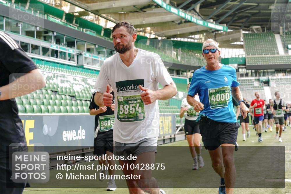 13.09.2026 - 21. swb-Marathon Bremen Michael Burmester http://msf.ph/oto/10428875 13.09.2026 13:03:04 Laufen im Stadion 150, 210, 488, 531, 596, 722, 725, 762, 881, 936, 940, 946, 1006, 1014, 1163, 1250, 1436, 1458, 1460, 1611, 1649, 1771, 2033, 2047, 2062, 2223, 2276, 2292, 2345, 2364, 2378, 2421, 2434, 2513, 2625, 2638, 2666, 2668, 2779, 2900, 2934, 2977, 2987, 3013, 3044, 3114, 3135, 3163, 3164, 3187, 3248, 3258, 3294, 3334, 3360, 3392, 3402, 3460, 3496, 3510, 3527, 3576, 3579, 3585, 3597, 3603, 3618, 3667, 3721, 3806, 3846, 3852, 3859, 3893, 3938, 3970, 3983, 4000, 4077, 4133, 4506, 4558 meine-sportfotos.de