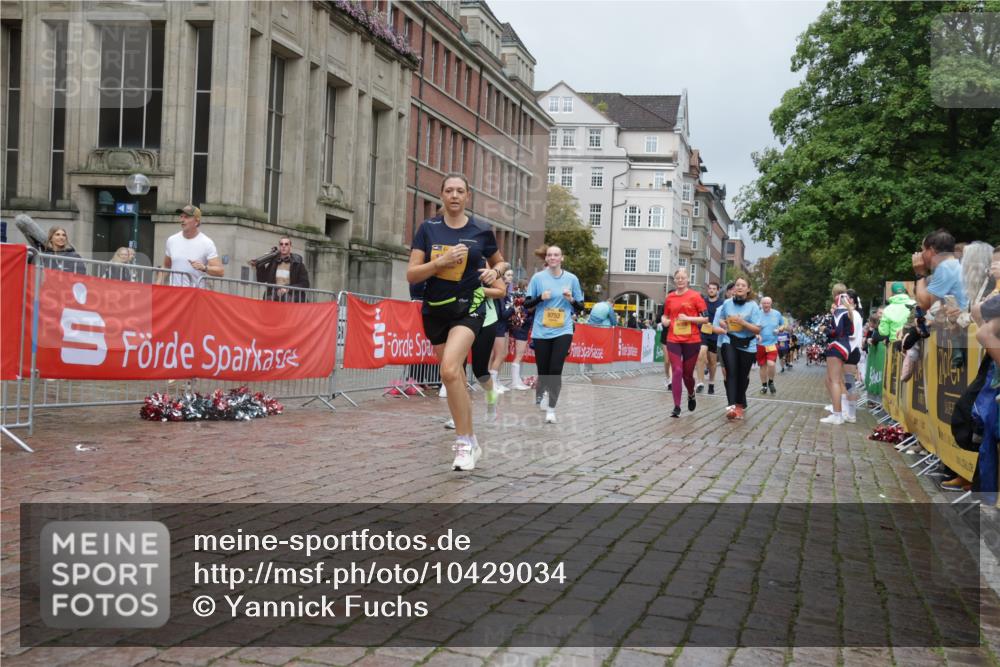 13.09.2026 - Kiel Lauf Yannick Fuchs http://msf.ph/oto/10429034 13.09.2026 11:09:30 Ziel 607, 2784, 5528, 7310, 8922, 8979, 10184, 10253, 10262, 10263, 10268, 11889, 1569, 1934, 3022, 3752, 4526, 6028, 7681, 8637, 8933, 9112, 9752, 9995, 10253, 10262, 10263, 10268, 10813, 11674, 12238, 12532, 508, 1074, 2992, 5843, 5867, 7111, 7683, 7826, 10352, 10423, 11208, 1226, 2951, 10813, 10928, 11674, 12334 meine-sportfotos.de