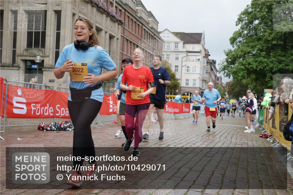 13.09.2026 - Kiel Lauf Yannick Fuchs http://msf.ph/oto/10429071 13.09.2026 11:09:35 Ziel 2784, 5528, 7111, 7310, 8922, 10423, 607, 1569, 1934, 3022, 3752, 4526, 6028, 7681, 8637, 8933, 8979, 9112, 9752, 9995, 10184, 10253, 10262, 10263, 10268, 11889, 12238, 12532, 508, 1074, 2992, 5843, 5867, 6908, 7683, 7826, 9967, 10352, 11208, 11428, 11429, 1226, 1569, 3022, 3752, 4526, 6028, 7681, 9752, 10813, 11674, 12238, 12334 meine-sportfotos.de
