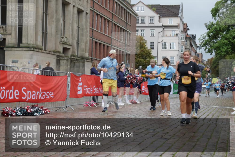 13.09.2026 - Kiel Lauf Yannick Fuchs http://msf.ph/oto/10429134 13.09.2026 11:09:50 Ziel 508, 1074, 2992, 5843, 5867, 6908, 7683, 7826, 9967, 10352, 10423, 11208, 11428, 11429, 607, 2784, 5528, 7111, 7310, 8637, 8922, 8979, 10184, 10253, 10262, 10263, 10268, 10423, 11889, 585, 2337, 3086, 3227, 4063, 5371, 9168, 9254, 9665, 10154, 11013, 11884, 12008, 12016, 1934, 8637, 8933, 9995, 12532 meine-sportfotos.de