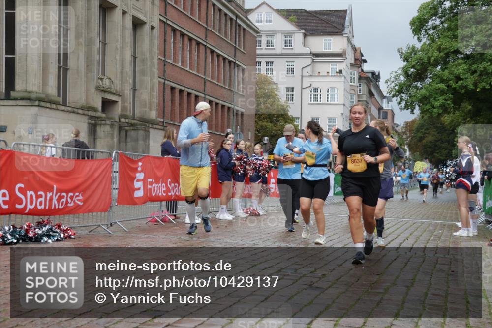13.09.2026 - Kiel Lauf Yannick Fuchs http://msf.ph/oto/10429137 13.09.2026 11:09:50 Ziel 508, 1074, 2992, 5843, 5867, 6908, 7683, 7826, 9967, 10352, 10423, 11208, 11428, 11429, 607, 2784, 5528, 7111, 7310, 8637, 8922, 8979, 10184, 10253, 10262, 10263, 10268, 10423, 11889, 585, 2337, 3086, 3227, 4063, 5371, 9168, 9254, 9665, 10154, 11013, 11884, 12008, 12016, 1934, 8637, 8933, 9995, 12532 meine-sportfotos.de
