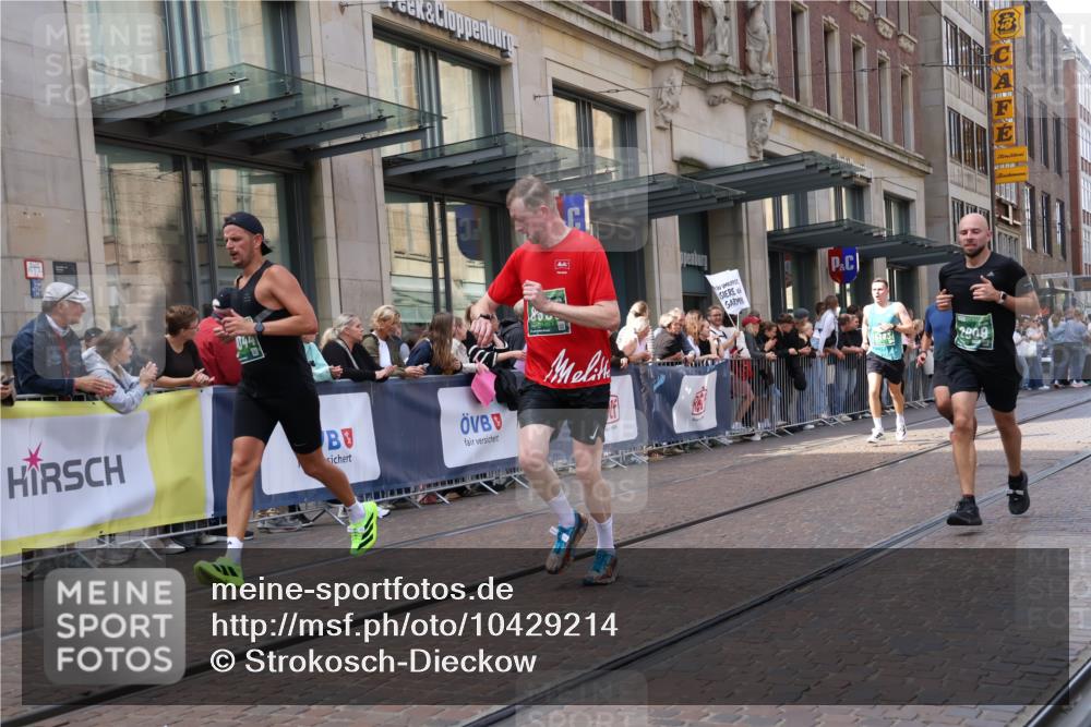 13.09.2026 - 21. swb-Marathon Bremen Strokosch-Dieckow http://msf.ph/oto/10429214 13.09.2026 13:08:55 Ziel 1034, 1241, 2287, 2291, 2909, 3197, 4384, 4895, 4898, 5383, 7262, 8120, 8759, 8830, 9789, 9866, 9904, 10044, 715, 1925, 3110, 3276, 3330, 4033, 5377, 5517, 5636, 5696, 6842, 6906, 7064, 7121, 8555, 9240, 9411, 9702, 9867, 9906, 9911 meine-sportfotos.de