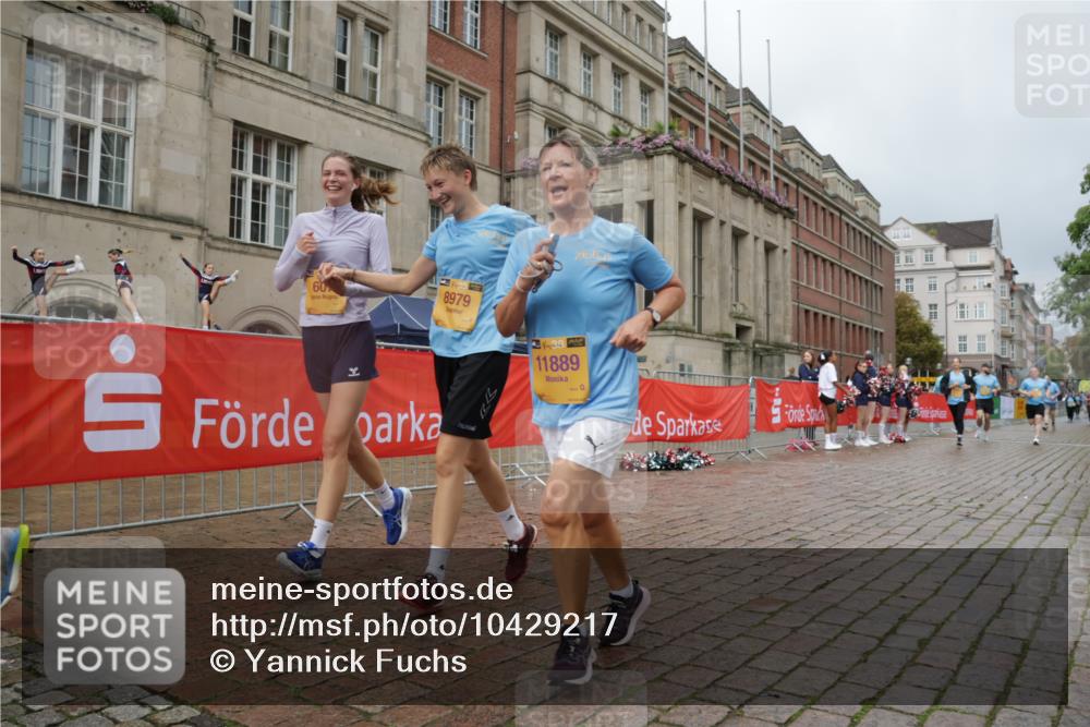 13.09.2026 - Kiel Lauf Yannick Fuchs http://msf.ph/oto/10429217 13.09.2026 11:09:56 Ziel 508, 1074, 2337, 5843, 6908, 7826, 9665, 9967, 11013, 11428, 11429, 508, 607, 1074, 2784, 2992, 5528, 5843, 5867, 7111, 7310, 7683, 8922, 8979, 10184, 10352, 10423, 11208, 11889, 585, 1937, 3086, 3227, 4063, 5371, 9102, 9168, 9254, 10154, 11884, 12008, 12016, 12178, 12698, 607, 8637, 8933, 8979, 10184, 10253, 10262, 10263, 10268, 11889 meine-sportfotos.de